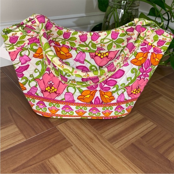 Vera Bradley daisy tote bag - Picture 2 of 8
